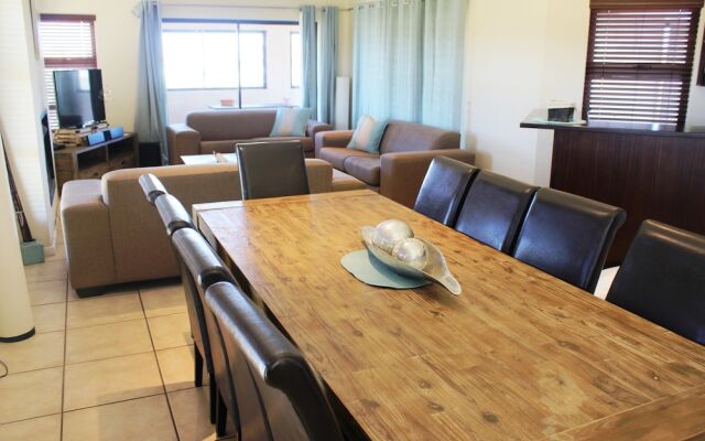 10 Mia Mia Self catering