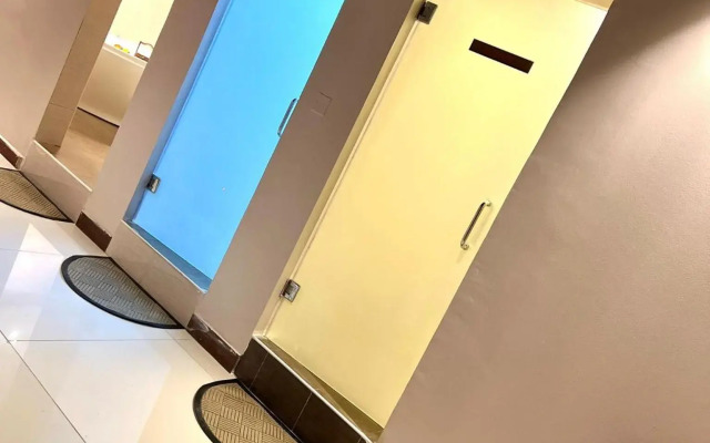 Kiev Tower Hotel Apartments