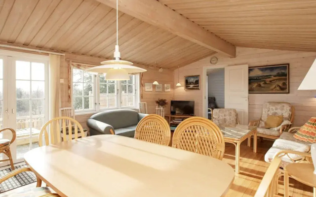 6 Person Holiday Home in Struer
