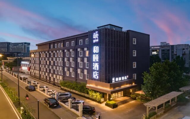 Yitel Hotel