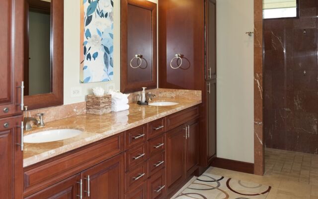 Wai'ula'ula A202 by RedAwning