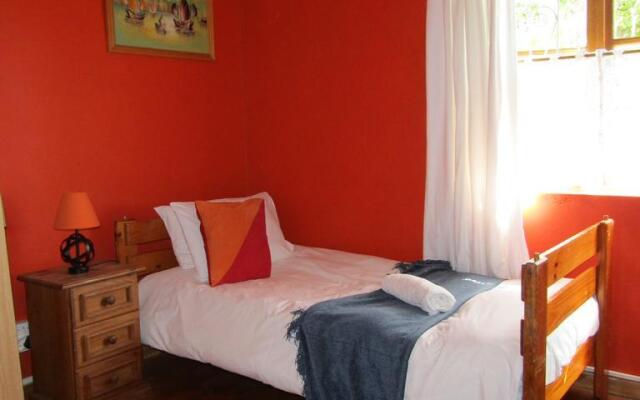 Cape Town Deco Lodge