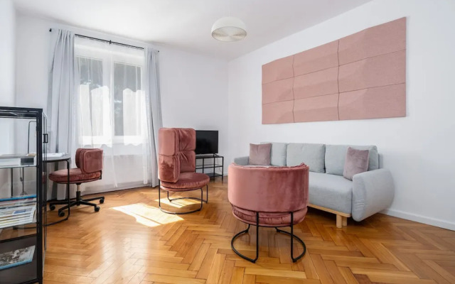 Rycerska Apartments by Renters