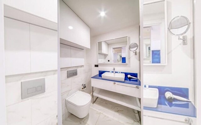 Апартаменты Orbi City с 2 спальнями и великолепным видом на море