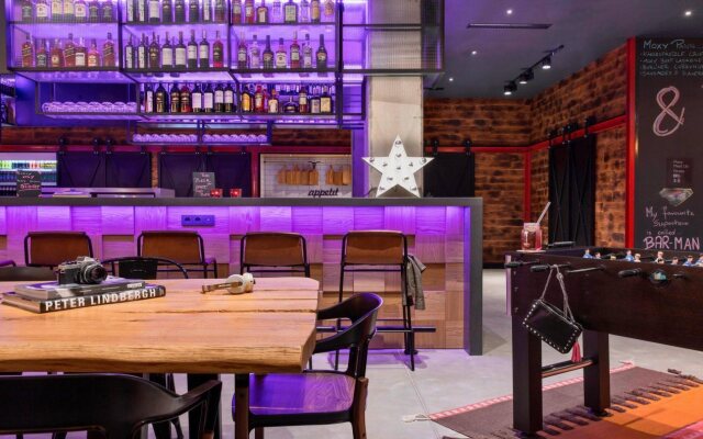 Moxy Katowice Airport
