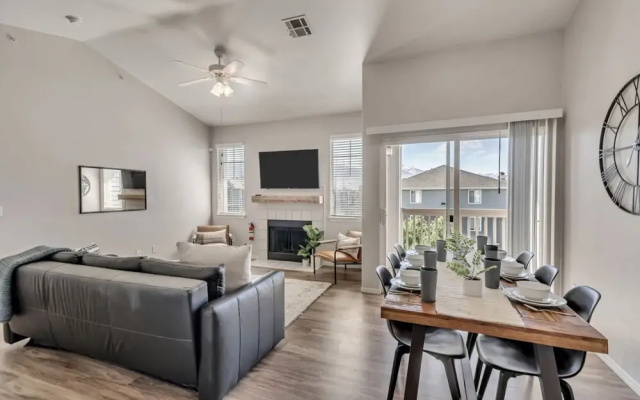 Luxury Apartment - Hot Tub - Gym - Free Parking