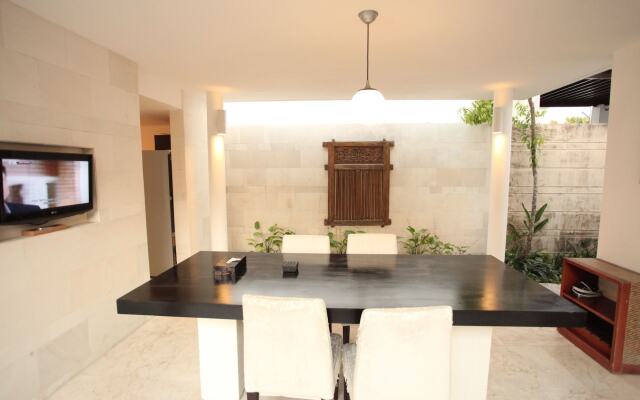 The Wangsa Hotel & Villas