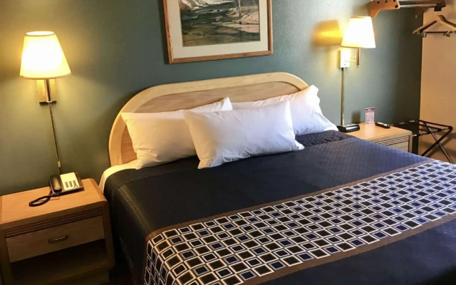 Travelodge by Wyndham Worland