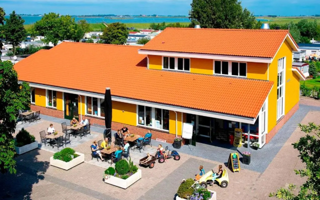 Friesland-cottage