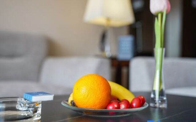 MEHOOD LESTIE Hotel (Feng County Wuyue Plaza)