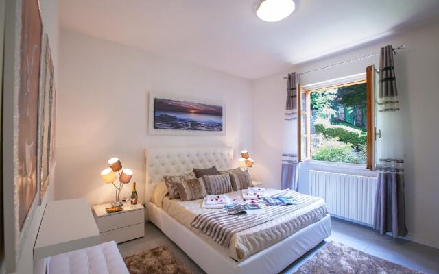 Villa Lakecomo - Ritrovo