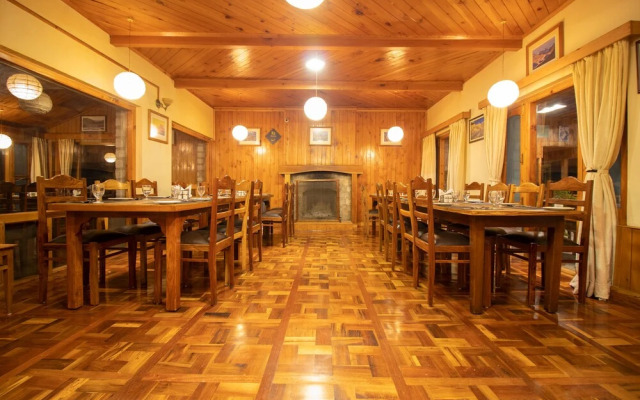 Hotel  Negis Mayflower