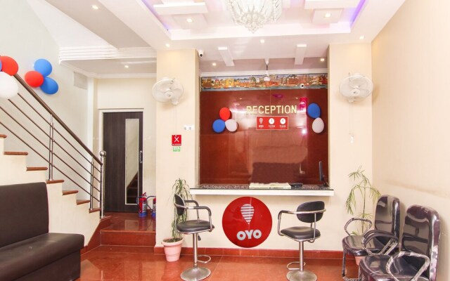 Fabhotel Deepak Palace
