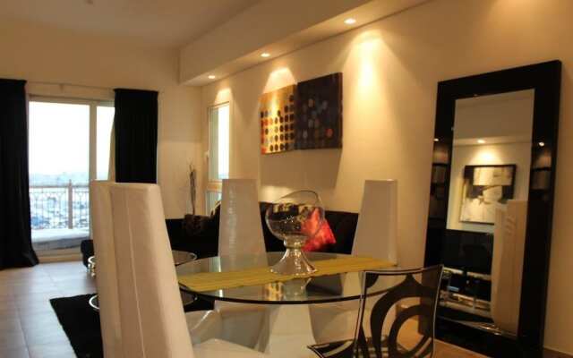 Yanjoon Holiday Homes - Marina Residence