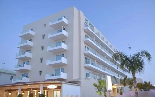 Sandra Hotel Apts