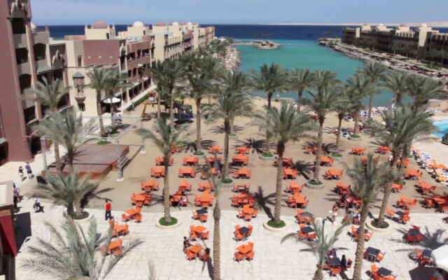 Sunny Days El Palacio Resort & Spa