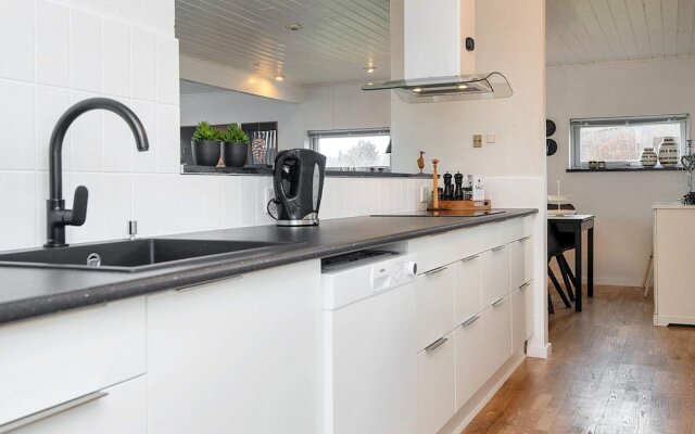 8 Person Holiday Home in Knebel-by Traum