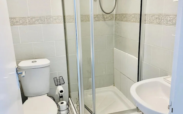 Immaculate 1-bed Studio in London