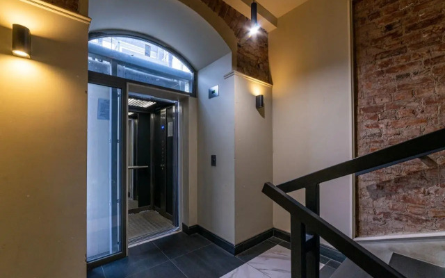 В центре на улице Шкапина 22