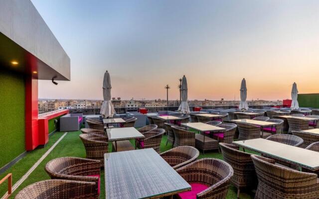 Royal Day Plaza Hotel