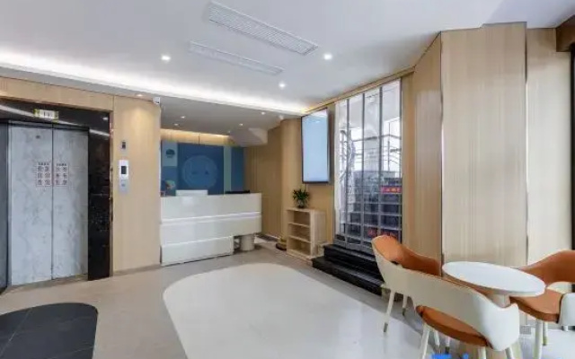 Yiju Hotel (Shanghai Chest Hospital Branch)