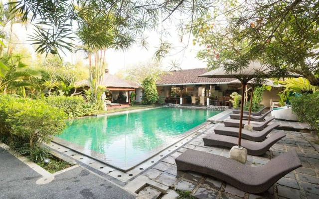 Aqua Octaviana Bali Villa