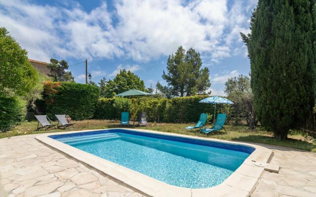 Scenic villa in Beaufort with private pool