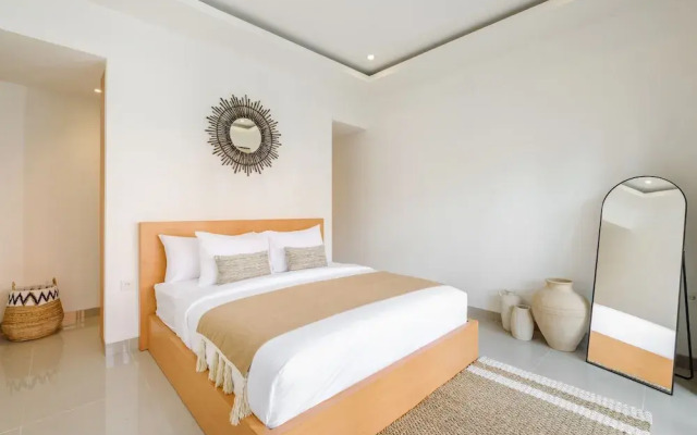 Villa Concasa in Canggu - 2 min to Atlas/finns