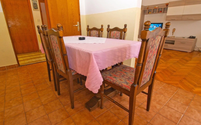 Apartment Desanka 668
