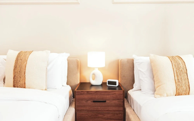 New Fairmont Residences by Propigo