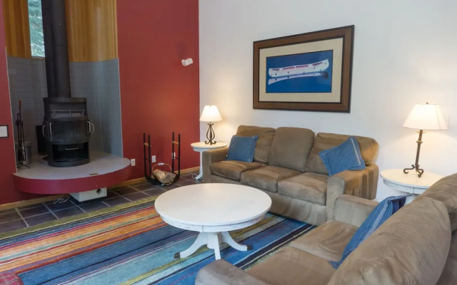 1007 Martis Landing
