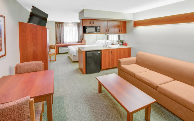 Microtel Inn & Suites by Wyndham Hattiesburg