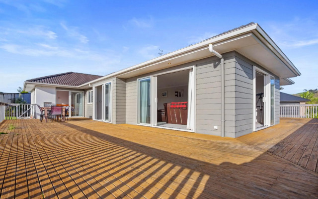 Waihi Beach Bliss - Waihi Beach Holiday Home