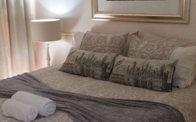 The Club House Guesthouse