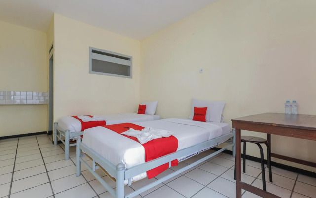 OYO 1289 Cbr Residence