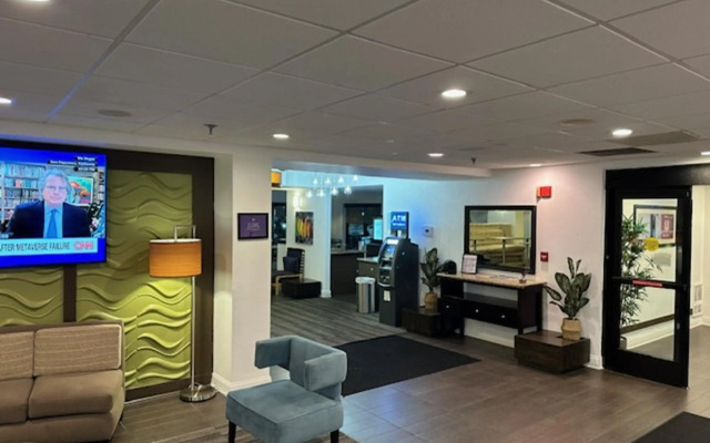 Sleep Inn & Suites