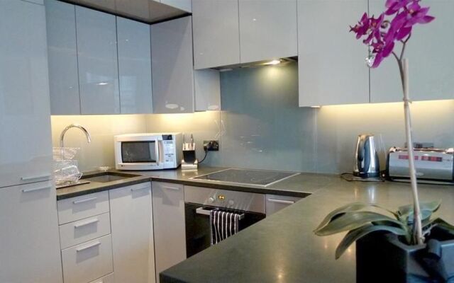 37 Collingham Place Hotel