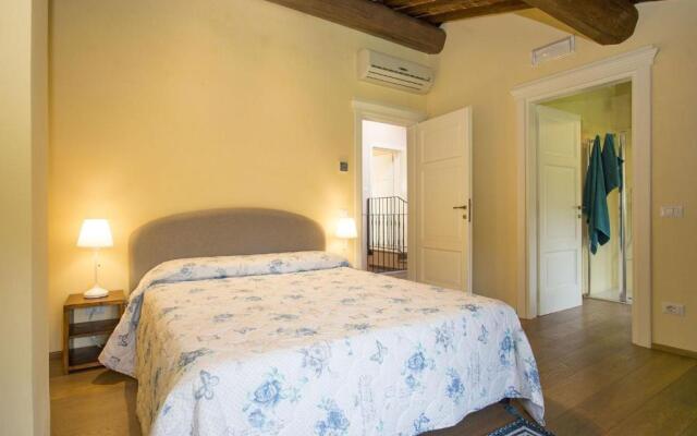Santo Stefano 10