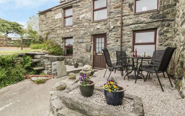 Hendy Cottage