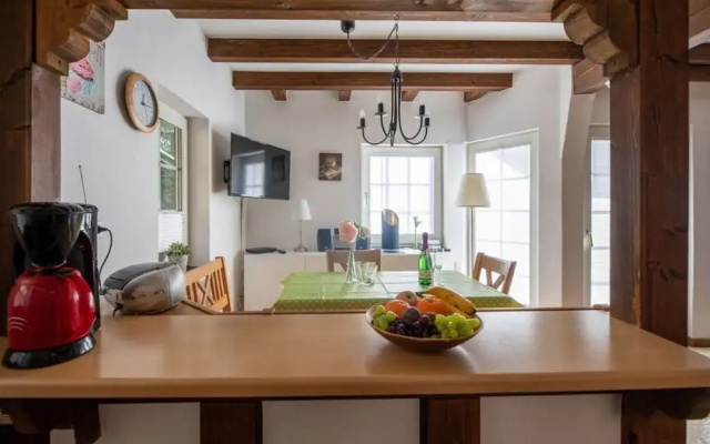 Felsberg Modern Retreat