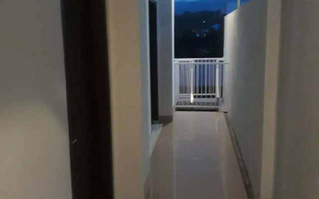 Paving Residence Manado RedPartner