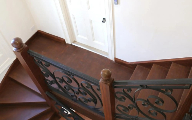 Studio 4 - Saint George Accommodation