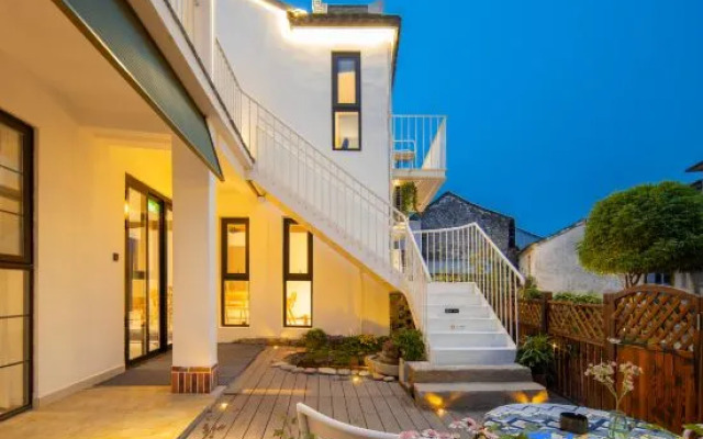 Floral Hotel·TongLi Water And Clouds Garden Boutique Hotel