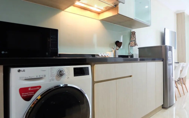 Comfy Studio Menteng Park Apartment