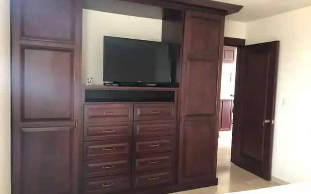 Apt 1 BR 1BT cerca de zona centro