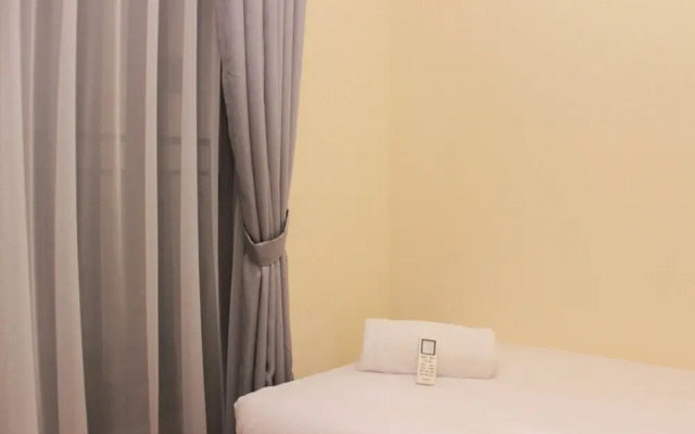 Homey Living 2Br At Meikarta Apartment