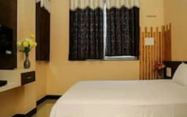 Gokul Signature Lodge