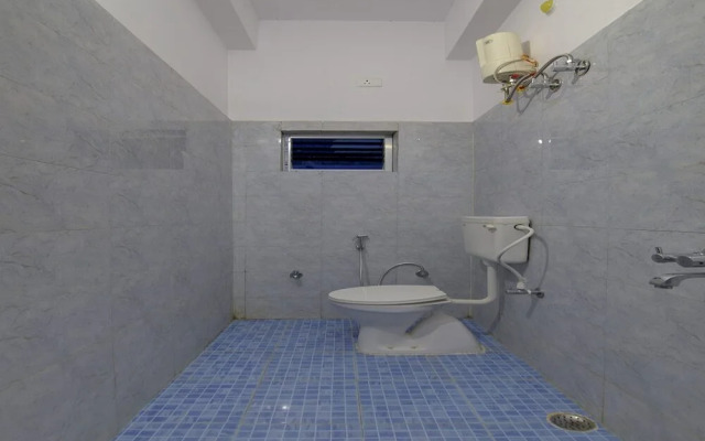 Dhanraj Residency by OYO Rooms