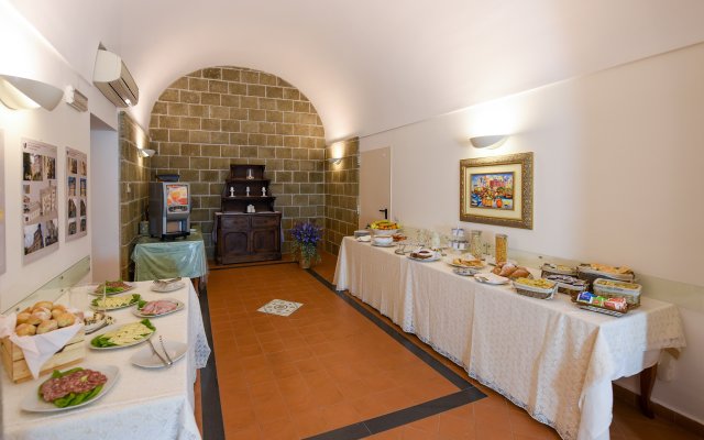 Villa Crawford - Religious Hospitality