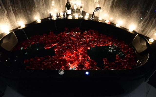 Gregorio VII Luxury Suites San Damaso